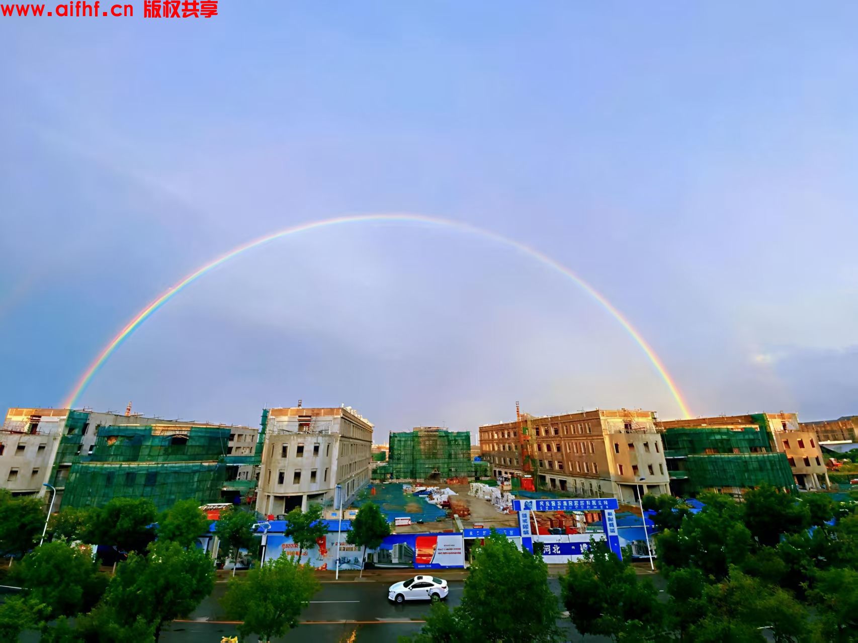 只为博她一笑:不同状态下的天空