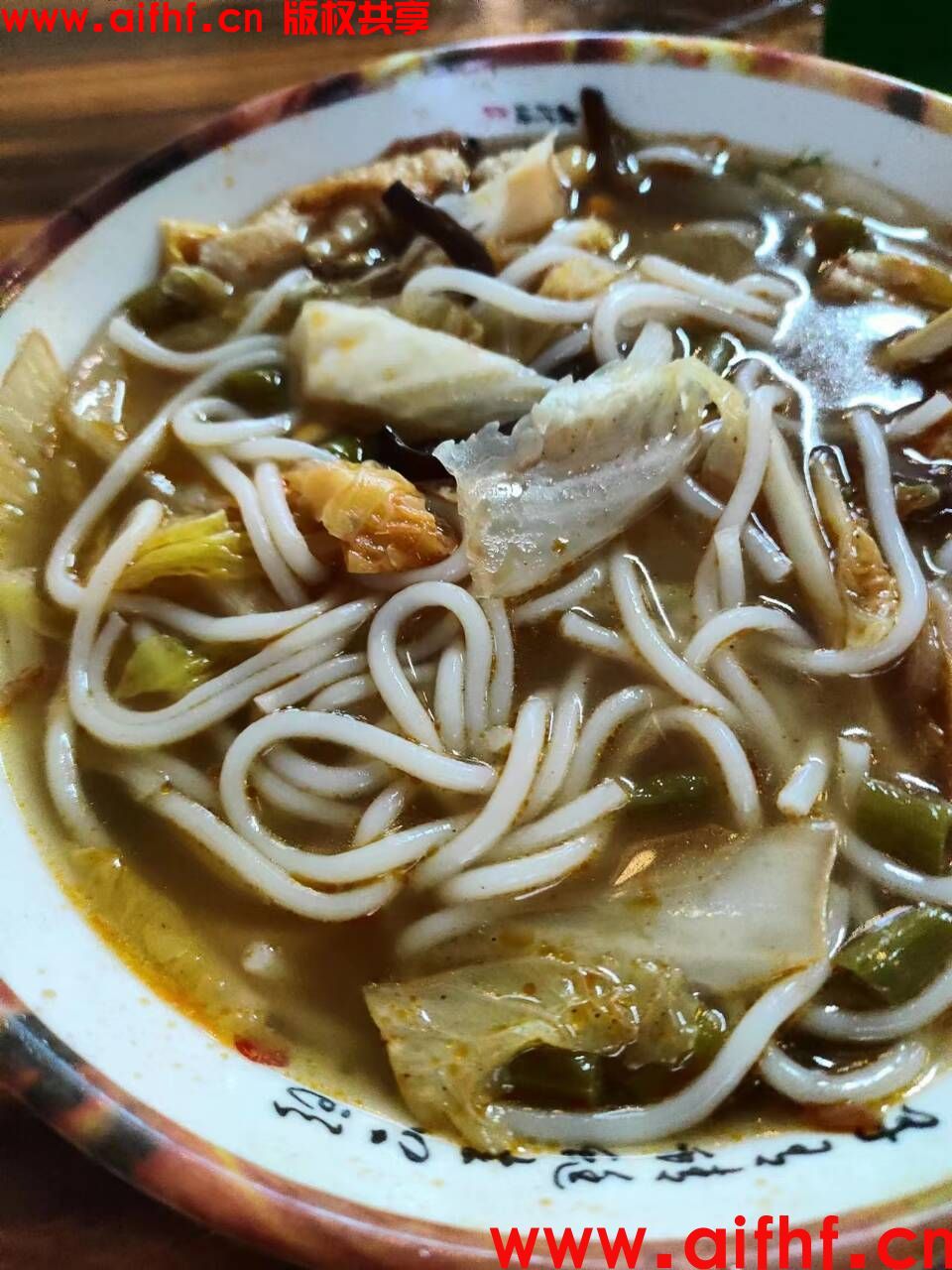 曼曼：一碗螺蛳粉